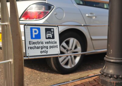 Access to charge points improved in a bid to make switching to electric vehicles easier