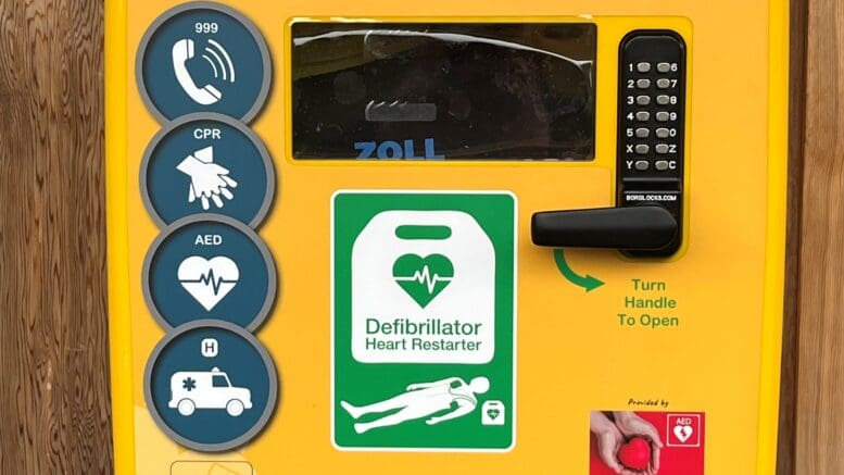 Life-saving defibrillator installed at Hull cemetery 