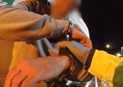 Eagle-eyed neighbour gets car thieves arrested 