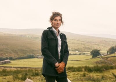 Amanda Owen backs Paws for a Cause campaign