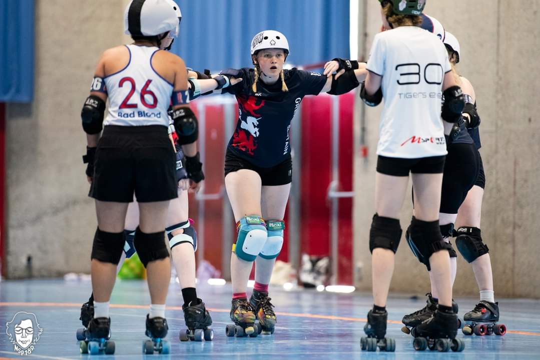 WhatsApp Image 2025-12-07 at 16.10.52