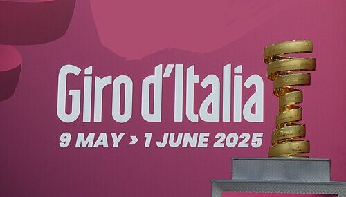 How Simon Yates Fought Back to Win the 2025 Giro d’Italia Against All Odds