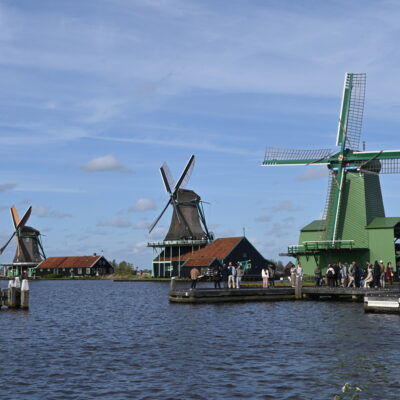 Netherlands and its windmills, why are there so many?