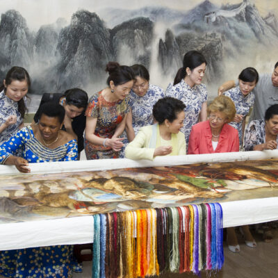 Suzhou, the Chinese city of embroidery with Yao Jianping