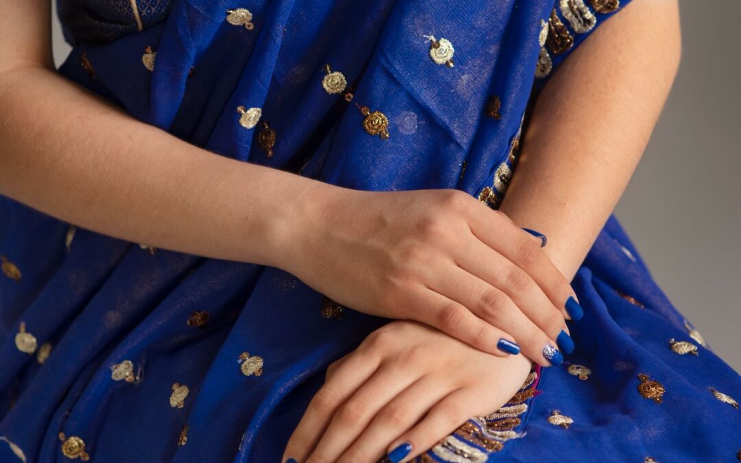 What is a sari?