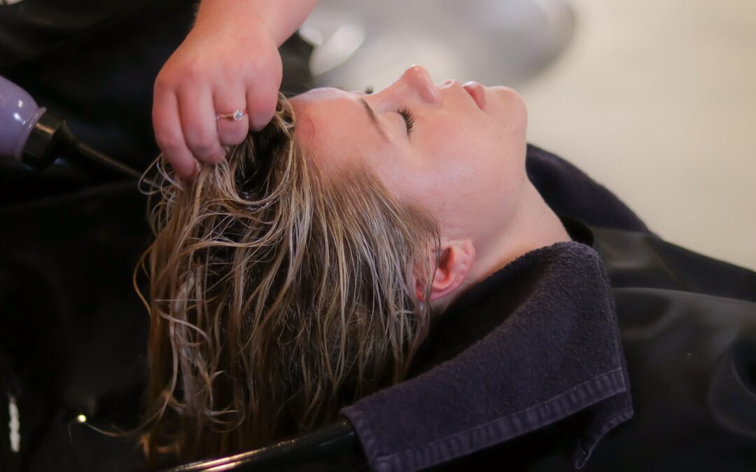 ‘Me Again’: binding hair loss with glamour