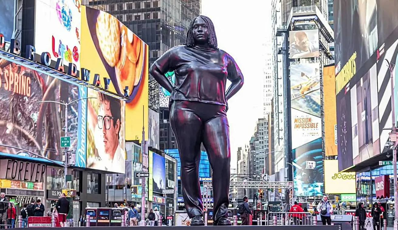 “Grounded in the Stars”: A Times Square Statue Sparking Dialogue